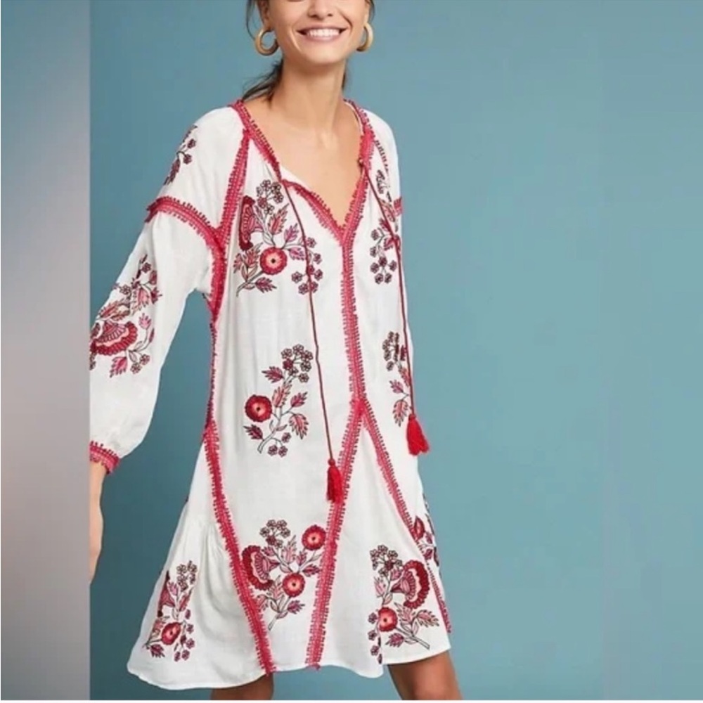 Anthropologie Ranna Gill Embroidered beach coverup